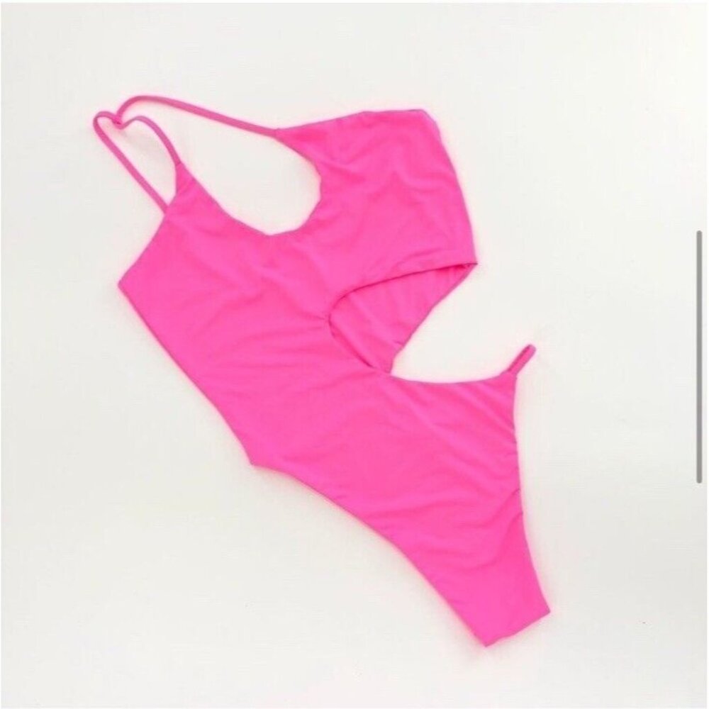 Riot Swim x REVOLVE Blaise One Piece Bikini Barbie Pink - Picture 3 of 5